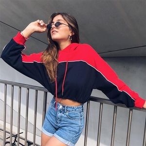 CROP HOODIE